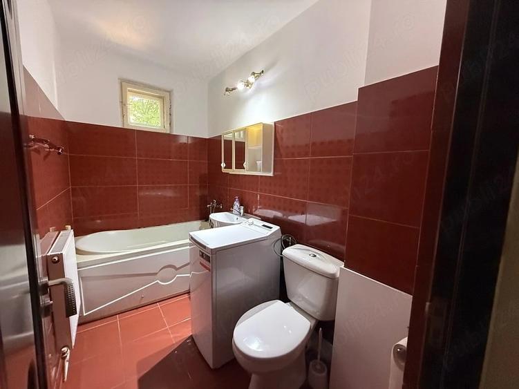 Apartament cu 2 camere semidecomandat în Central