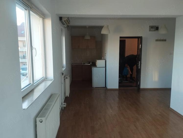 Spațiu comercial, de 40 mp, în Central