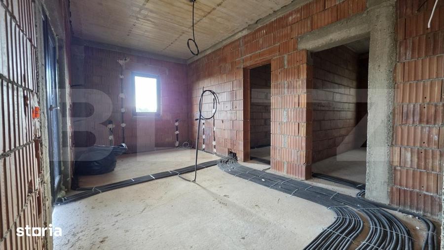 Casa individuala la rosu, un singur nivel, 5 camere | teren generos | - 2