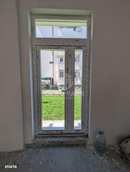 Spațiu comercial, de 140 mp, în Florești