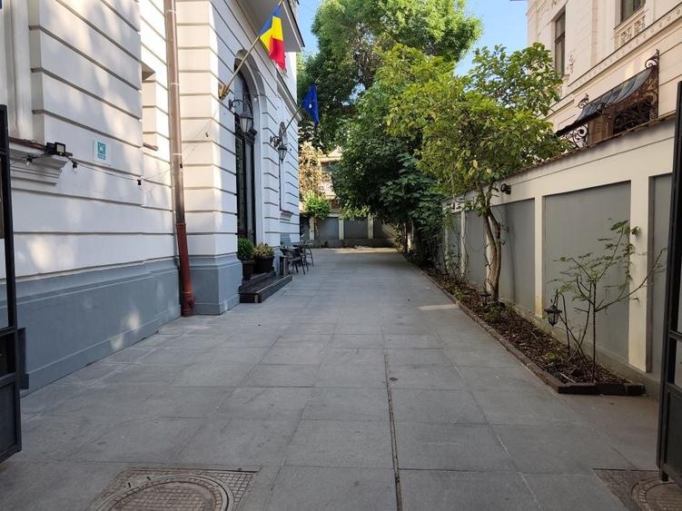 Spațiu comercial, în Amzei