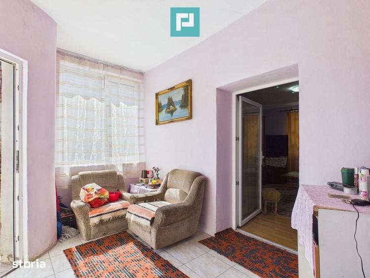 Casă cu 3 camere în Central