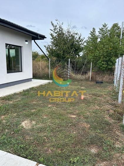 Casă individuală cu 3 camere cu Canalizare în Adunații-Copăceni