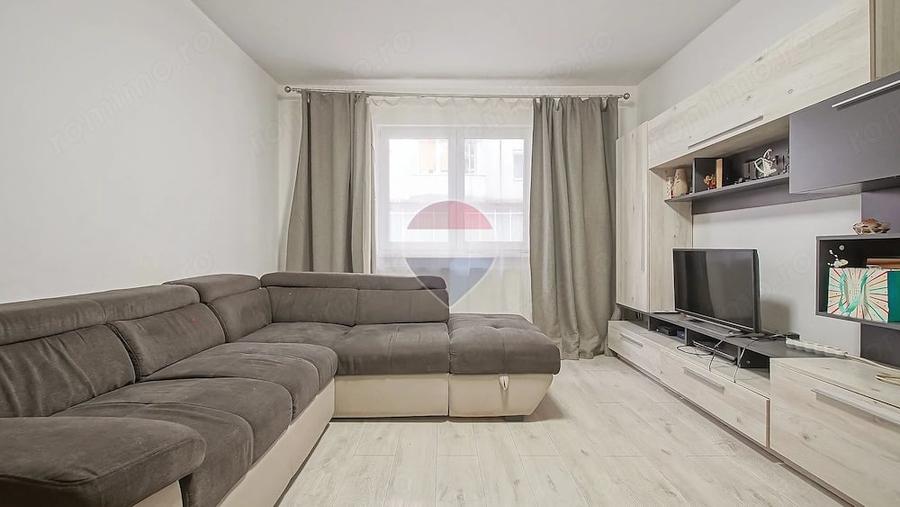 Apartament cu 2 camere semidecomandat în Noua