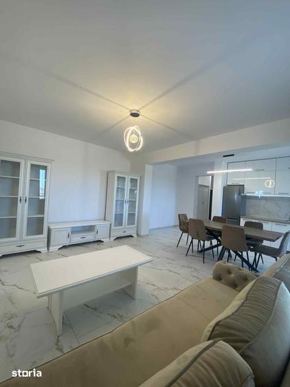 Apartament cu 3 camere semidecomandat în Carpați 2