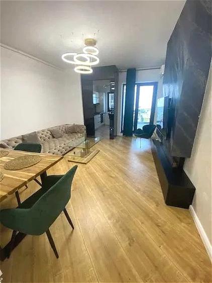 Apartament cu 3 camere decomandat, mobilat în Pipera