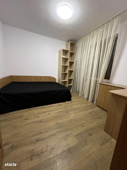 Apartament cu 3 camere în Regina Elisabeta
