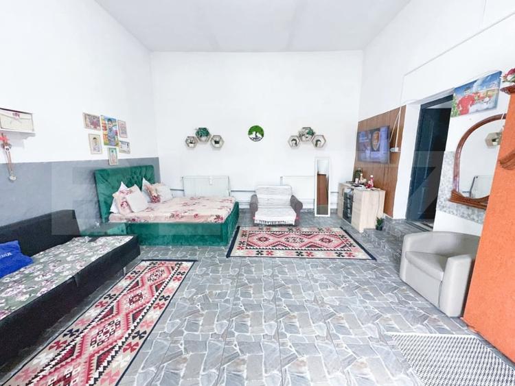 Spațiu comercial, de 350 mp, în Târnăveni