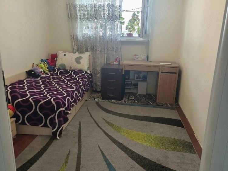 Apartament cu 3 camere decomandat în Pantelimon