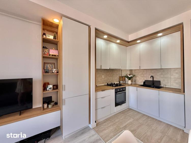 Apartament cu 2 camere semidecomandat în Ștefăneștii de Jos
