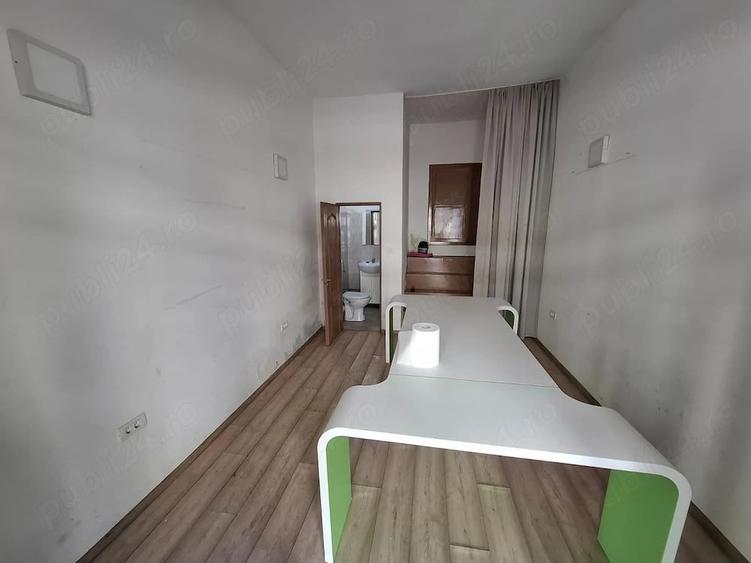 Spațiu comercial, de 25 mp, în Aurel Vlaicu