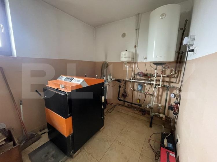 Casă individuală cu 5 camere cu Canalizare în Vadu Moldovei