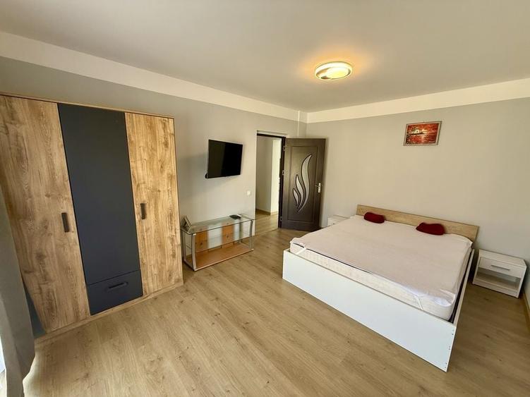Apartament cu 2 camere decomandat în Florești