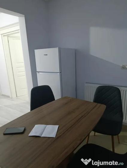 Apartament cu 2 camere nedecomandat în Valea Lupului