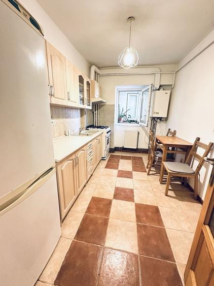 Apartament cu 3 camere în Gară
