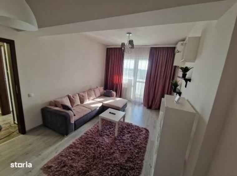 Apartament cu 2 camere decomandat în Apărătorii Patriei