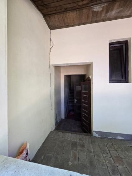 Casă individuală cu 6 camere cu Teren 1065 Mp în Cenad