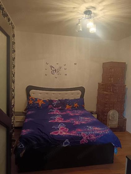 Casă cu Teren 2100 Mp în Sărățeni