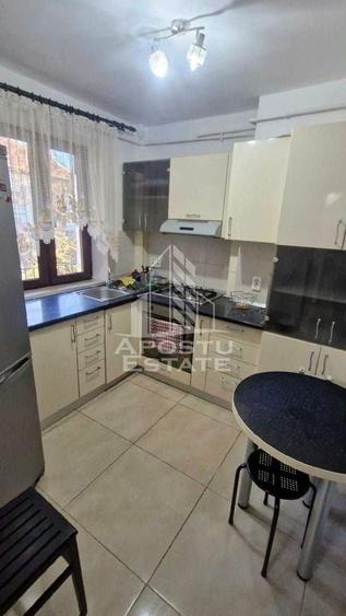 Apartament cu 2 camere decomandat, mobilat în Ultracentral