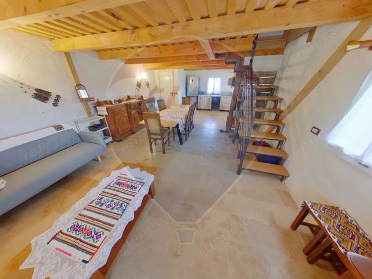 Casă cu 3 camere cu Teren 1260 Mp în Sarasău