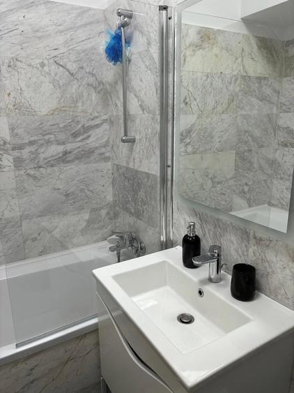 Apartament de inchiriat in complexul Royal Town - 3