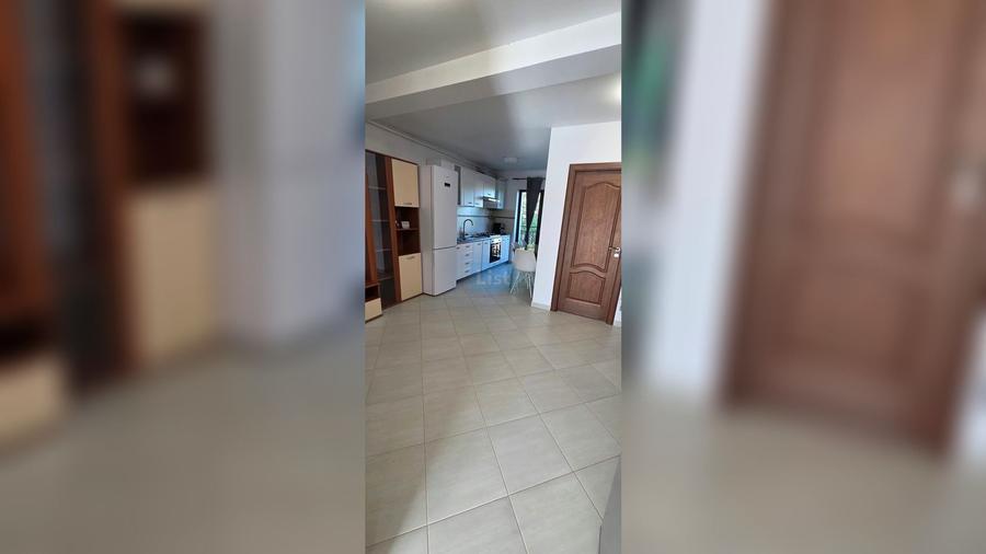 Apartament cu 2 camere decomandat în Între Lacuri
