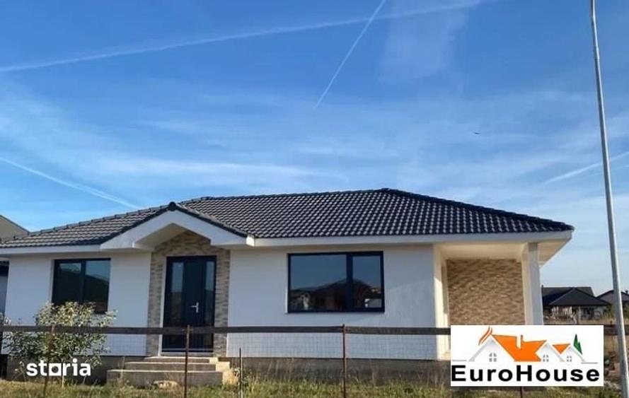 Casă cu 3 camere cu Teren 300 Mp în Central
