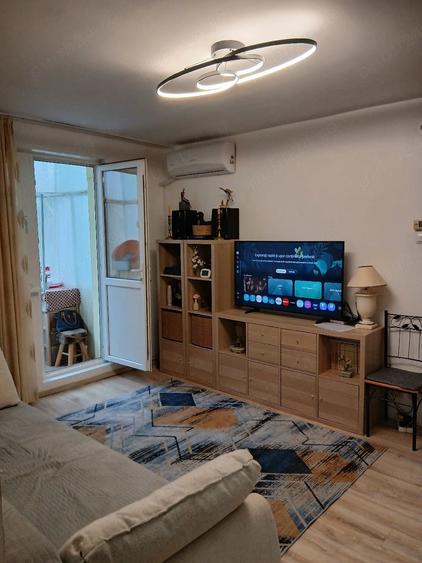 Apartament cu 2 camere decomandat în Progresul