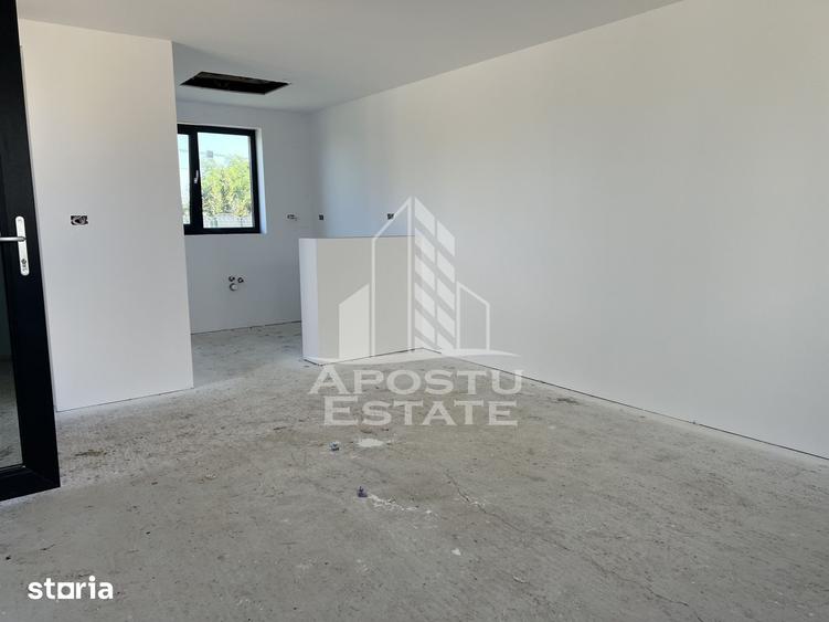 Duplex cu 4 camere P+E, de vanzare, in Beregsau Mare - 4
