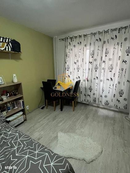 O camera, 22 mp, Zorilor str. Observatorului Zona Golden Tulip, UMF - 4