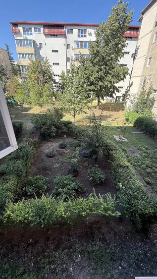 Apartament cu 2 camere nedecomandat în Matei Basarab
