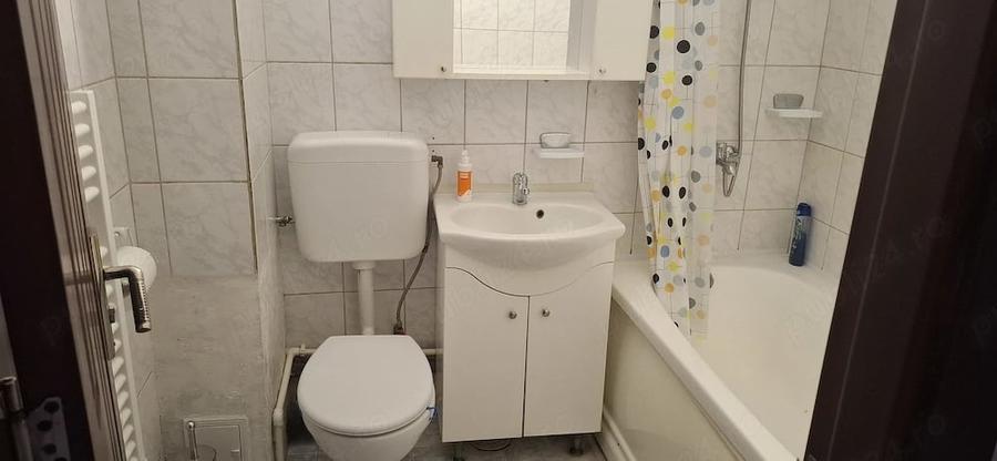 Apartament cu 2 camere decomandat, mobilat în Tomis Nord