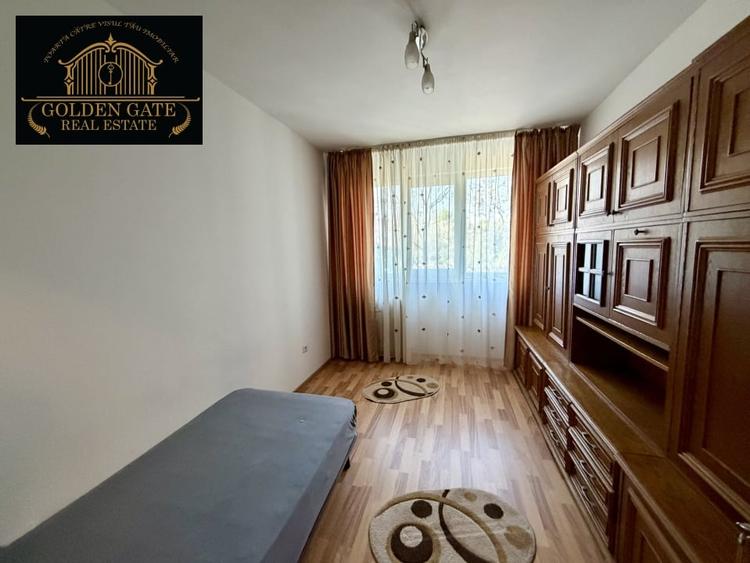 Apartament cu 3 camere semidecomandat, mobilat în Dristor