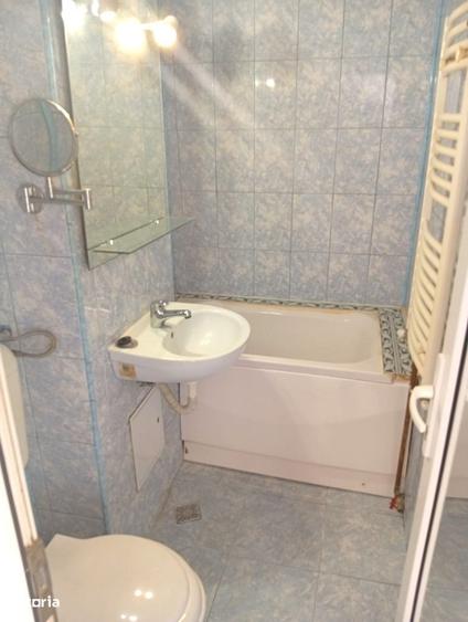 Garsonieră decomandată în Micălaca