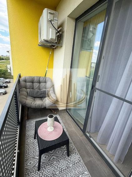 Apartament cu 2 camere semidecomandat, mobilat în Giroc
