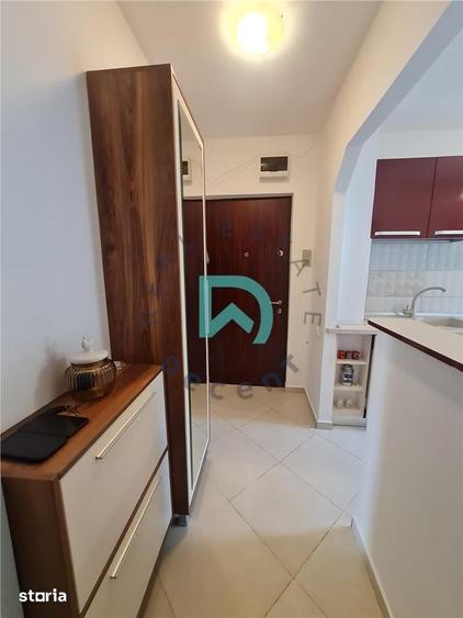 Apartament cu 3 camere semidecomandat, mobilat în Astra