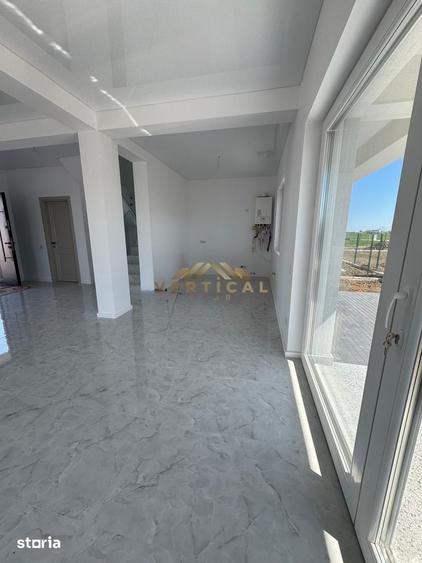 Casă cu 4 camere cu Teren 504 Mp în Centrul Istoric