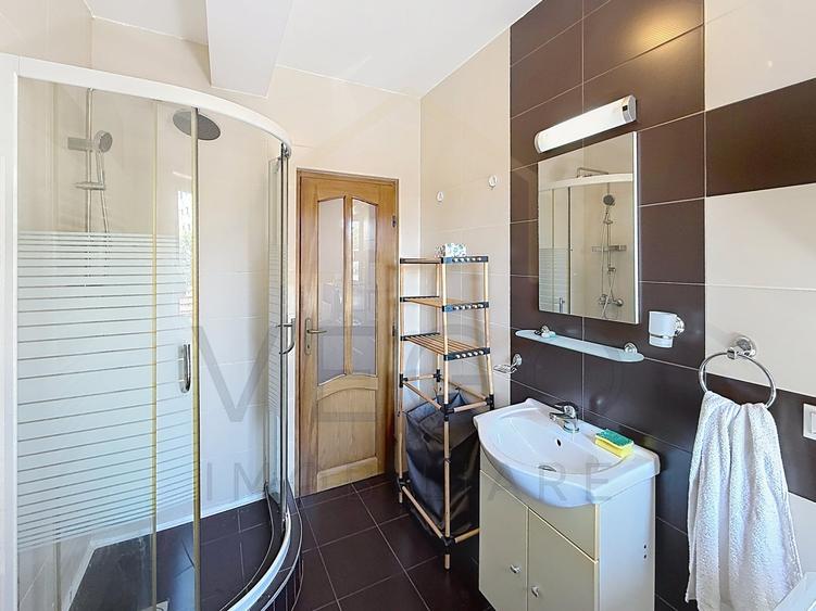 Apartament cu 2 camere semidecomandat, mobilat în Gheorgheni