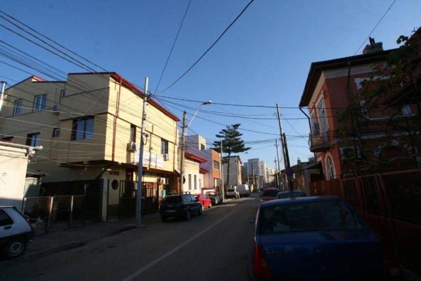 Birou, de 700 mp, în Titulescu