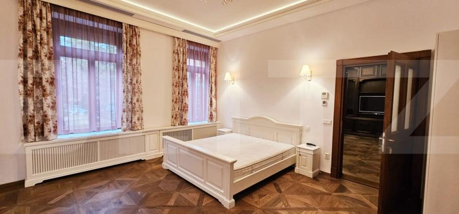 Casă cu 3 camere cu Teren 1152 Mp în Central