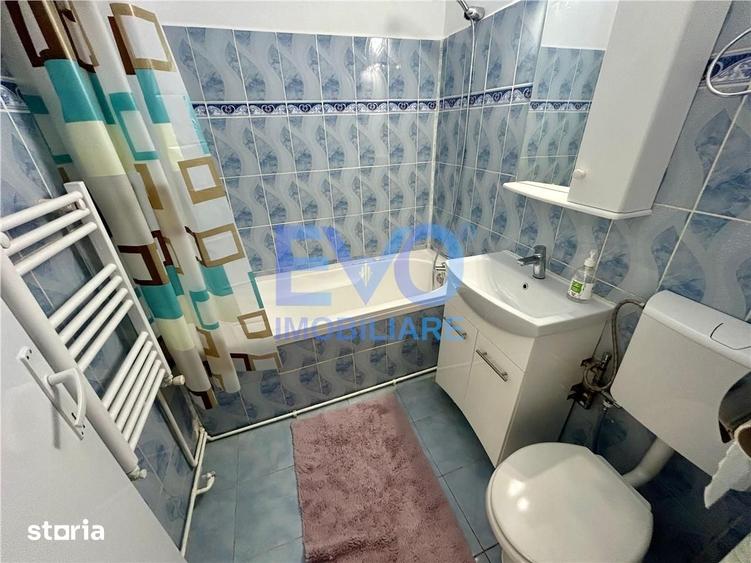 Apartament cu 2 camere în Podu Roș