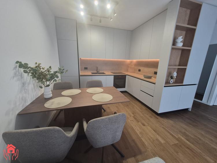 Apartament cu 2 camere semidecomandat, mobilat în Băneasa