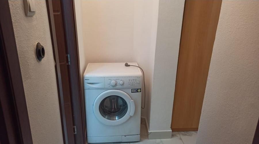 Apartament cu 2 camere decomandat în Crâng