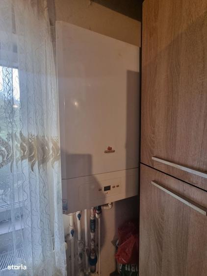 Apartament cu 4 camere decomandat în Dacia