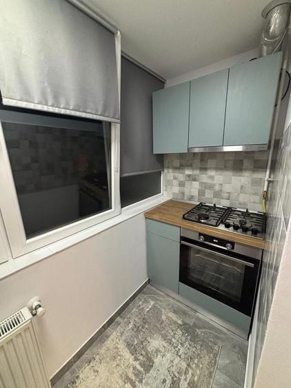 Apartament cu 2 camere decomandat în Petros