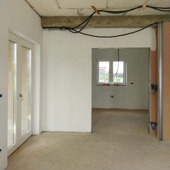 Casă individuală cu 3 camere cu Teren 413 Mp în Micești