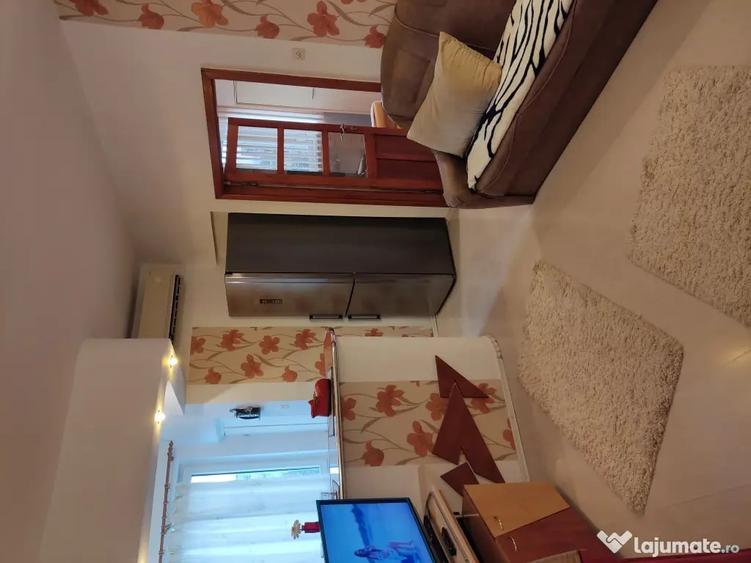 Apartament cu 2 camere semidecomandat în Mărăști