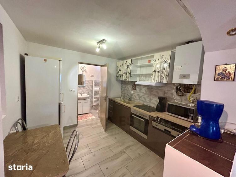 Casă cu 4 camere cu Teren 180 Mp în Țiglari