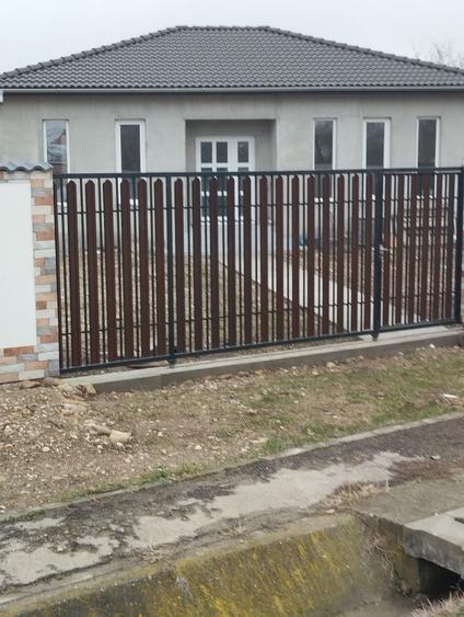Casă cu 3 camere în Slobozia