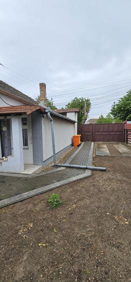 Casă cu 4 camere în Sânnicolau Mare